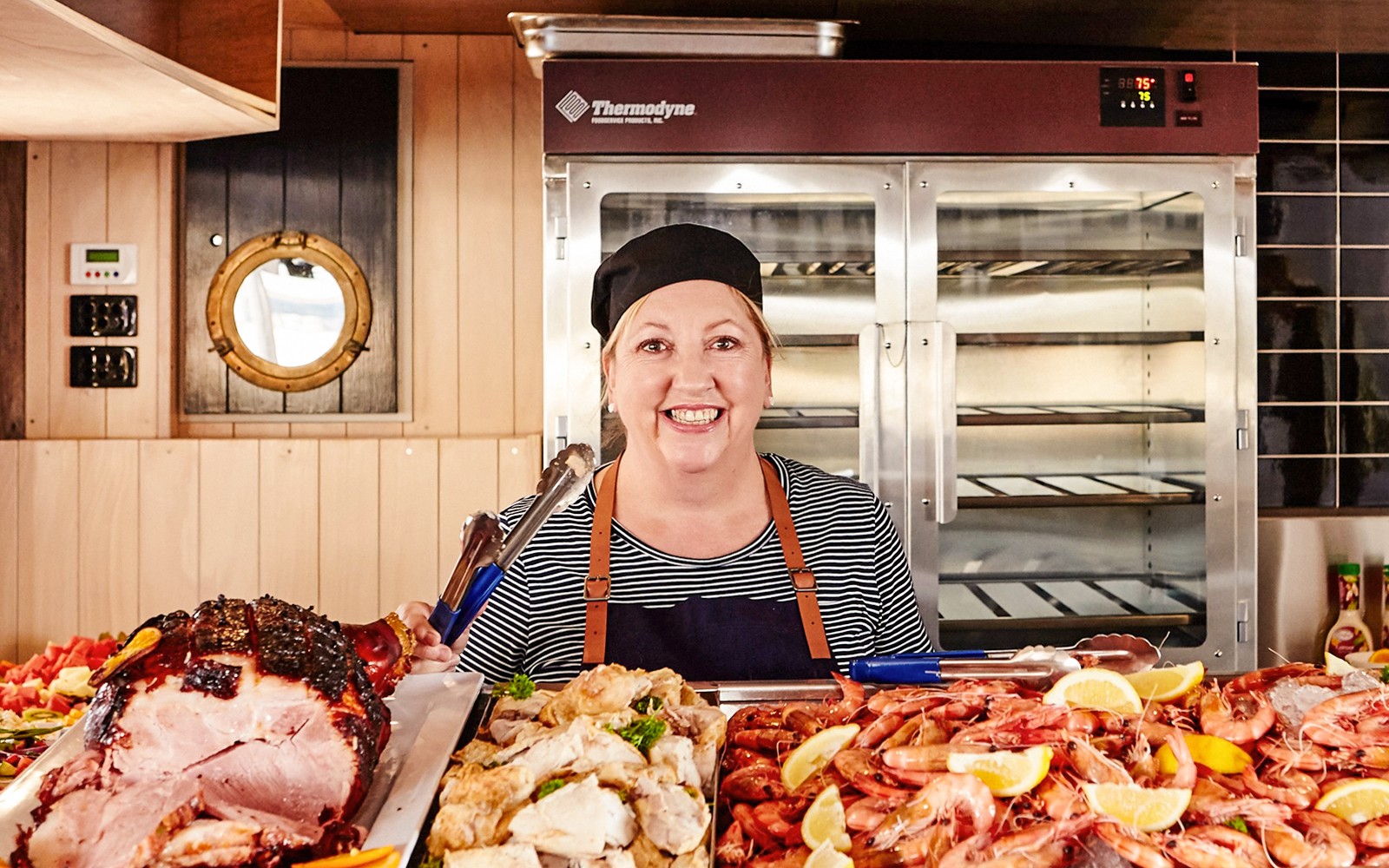 Gold Coast Sightseeing Cruise with Buffet Lunch — gallery 1
