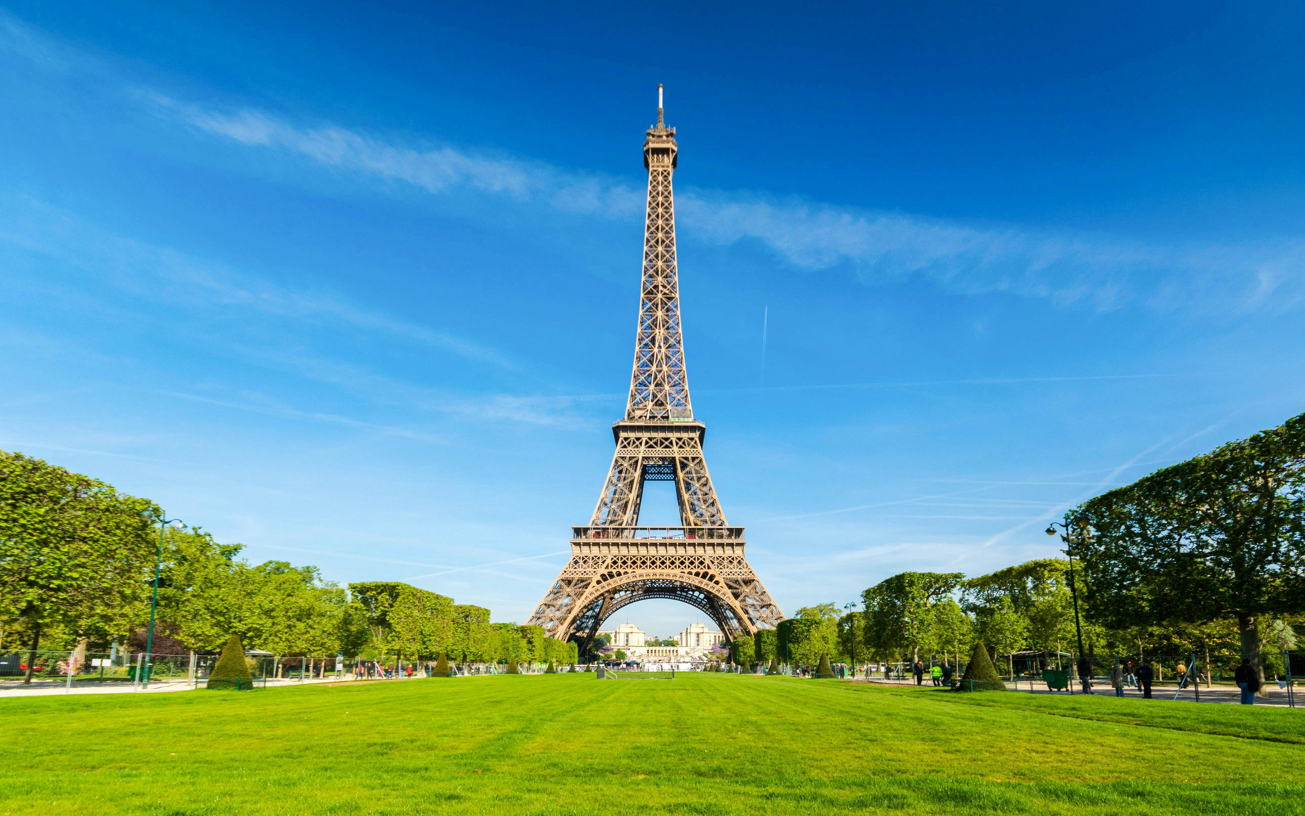 Combo: Paris Walking Tour + Grévin Wax Museum Entry Tickets visitor view at 10 Bd Montmartre