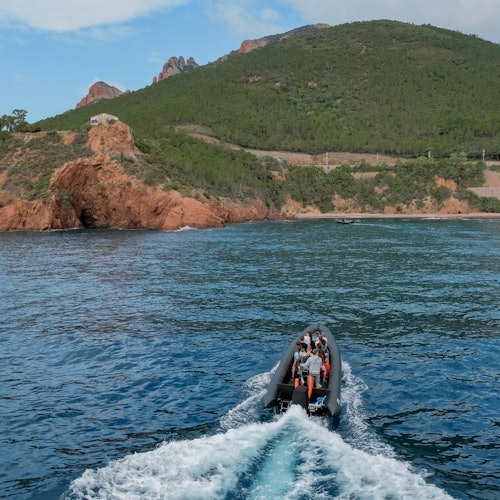 The Calanques of the Esterel: 1.5-Hr Boat Tour from Cannes — gallery 1