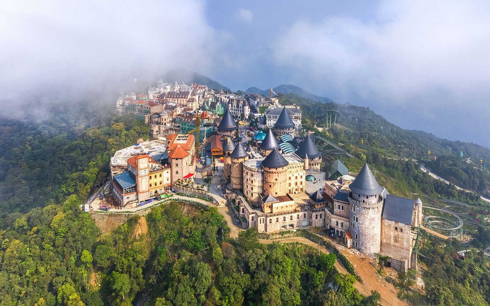 Sun World Ba Na Hills Tickets with Indian Buffet Lunch