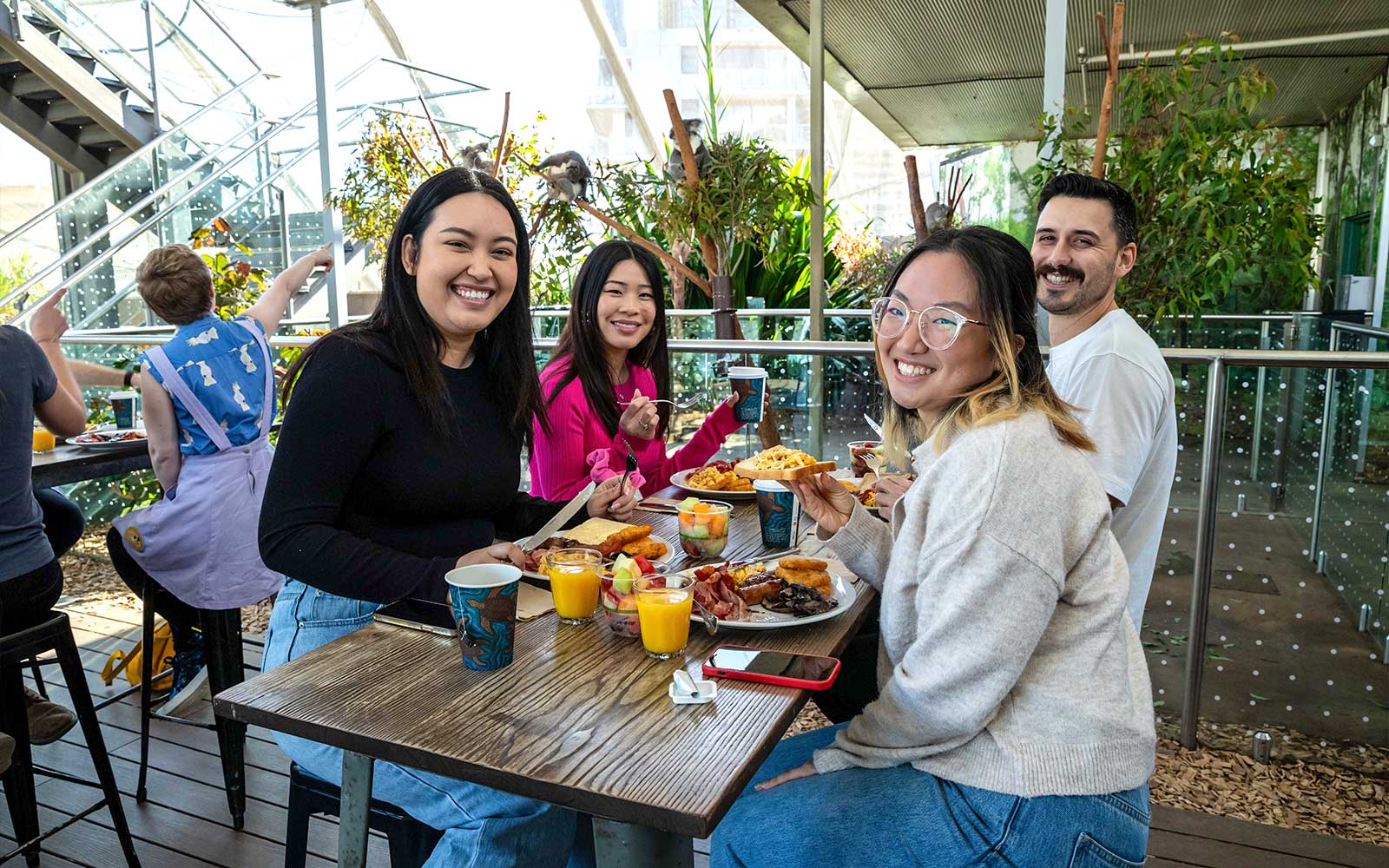 Breakfast with Koalas Tickets at WILD LIFE Sydney Zoo — gallery 2