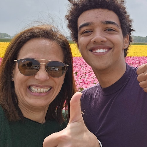 Amsterdam: Small Group Tulip Fields Bike Tour — gallery 1