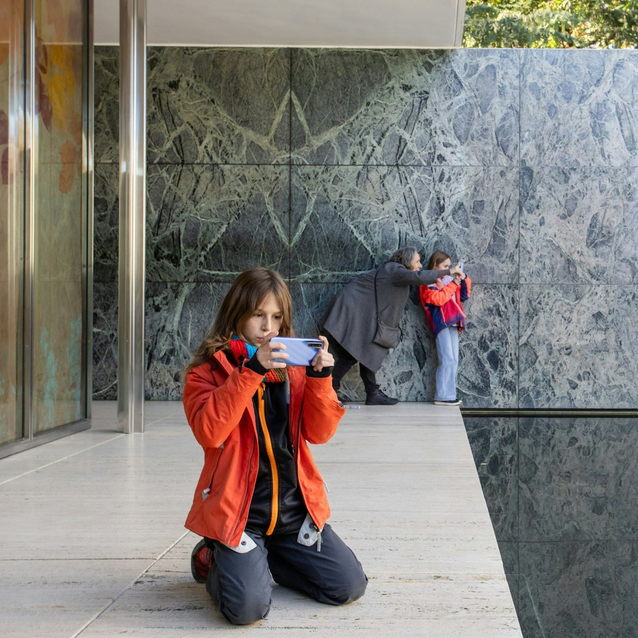 Mies van der Rohe Pavilion: Entry + Look, Frame, Click! Family Workshop