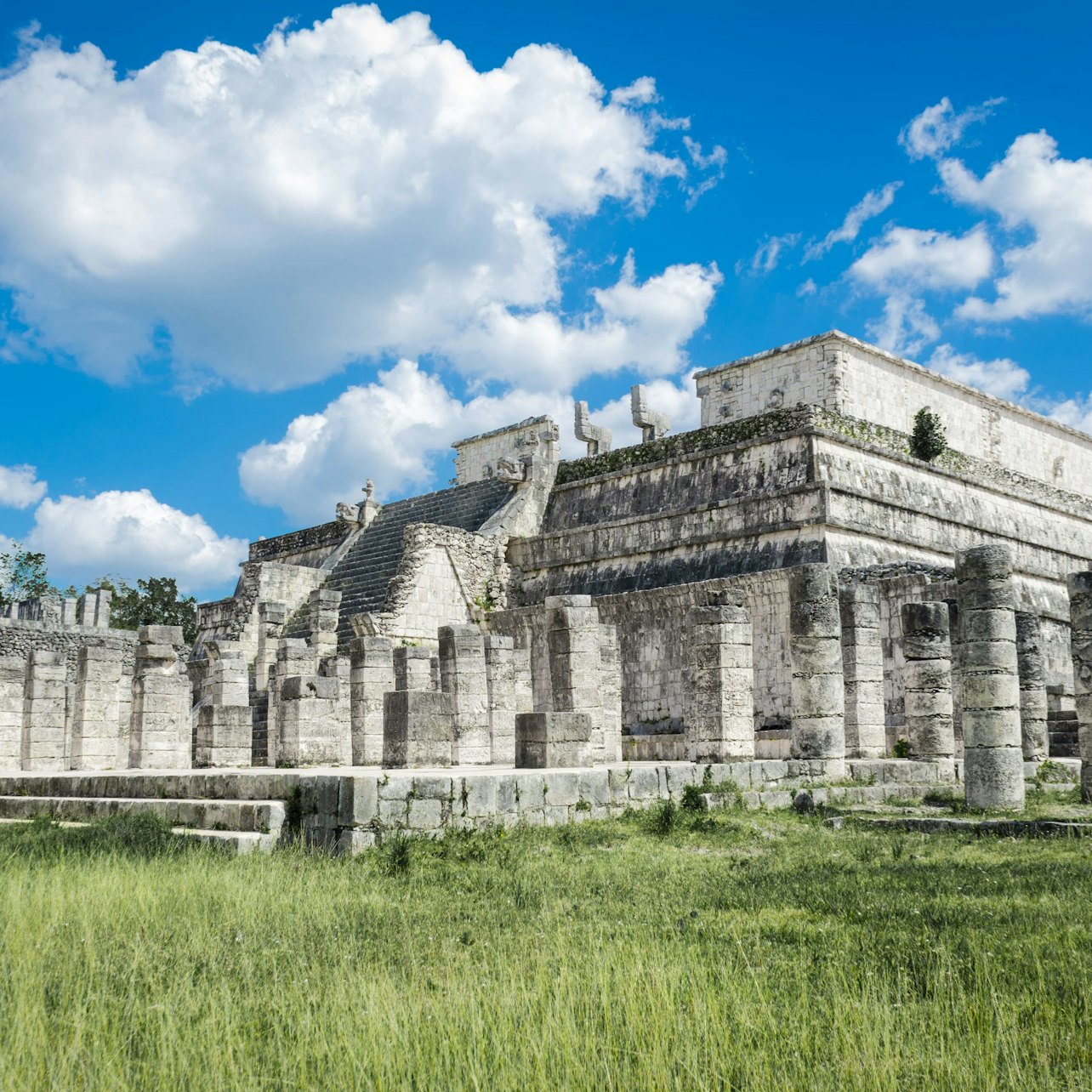 Chichén Itzá, Izamal, & Cenote Xcajum: Roundtrip Transfer from Mérida + Lunch
