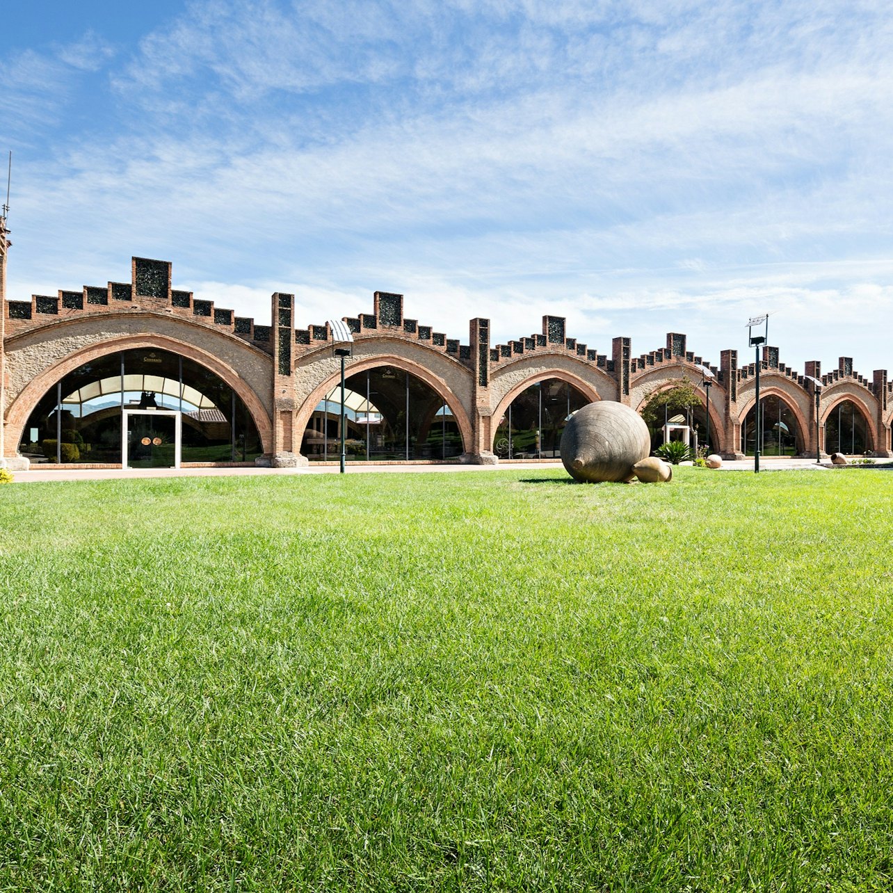 Codorníu Winery: Guided Tour + Cava Tasting