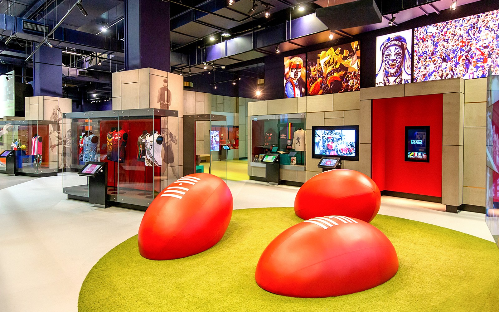 Melbourne Sports Lovers Day Tour with Official MCG Tour — gallery 4