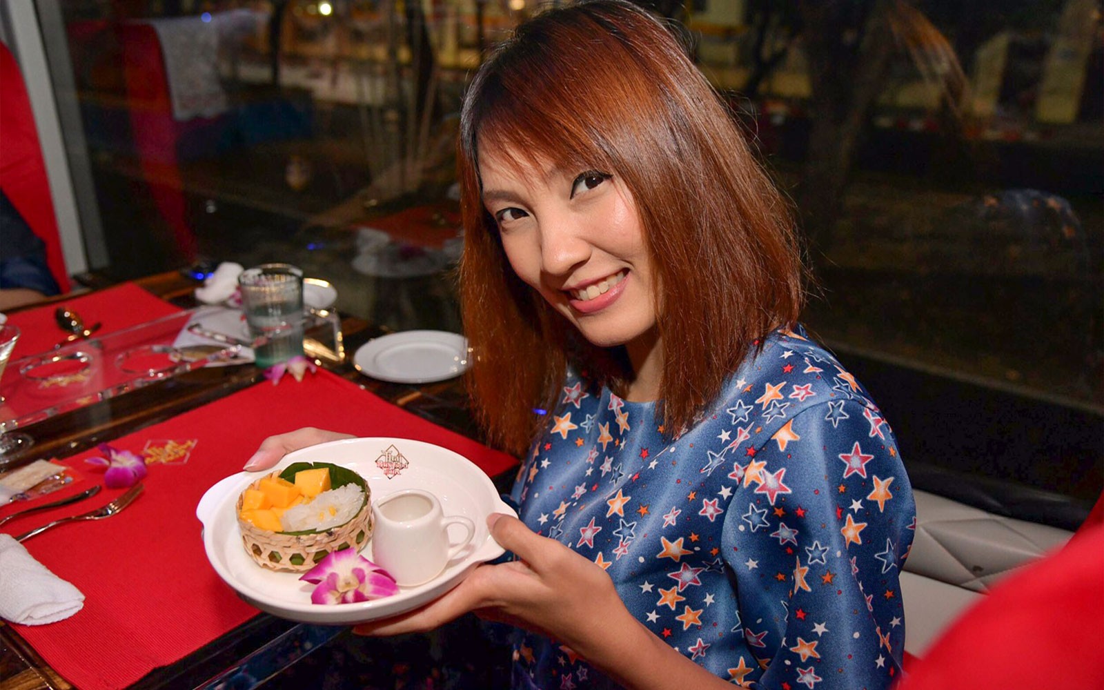 Thai Bus Food Tour — gallery 1