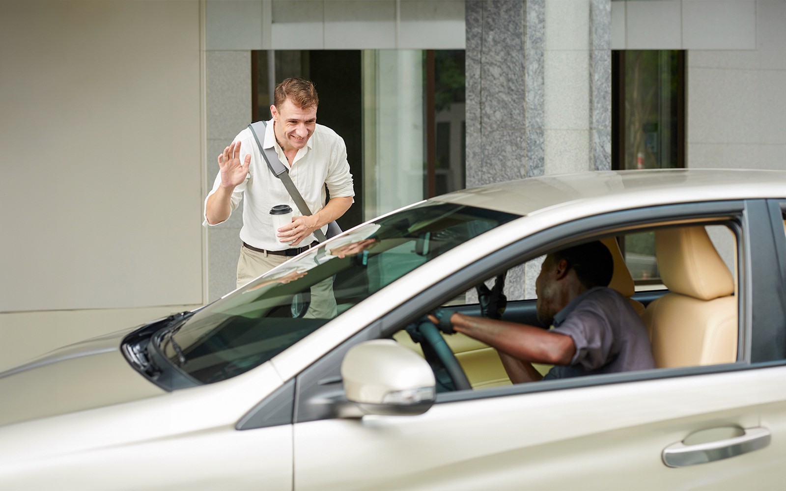 London Gatwick Airport Private Transfer — portrait