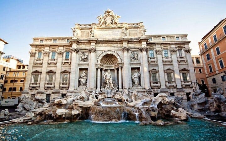 Trevi Fountain Guided Tour with Exclusive Access
