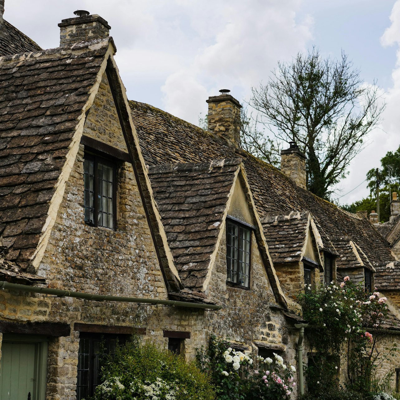 Downton Abbey Filming Locations, Cotswolds & Highclere Castle: Small-Group Tour — gallery 4