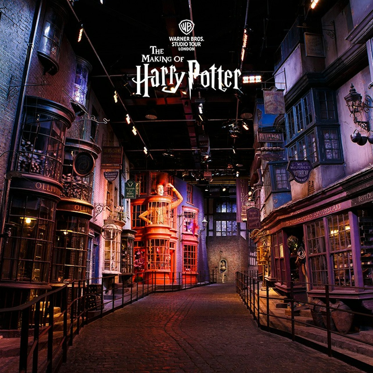 Harry Potter Warner Bros. Studio London: Entry + Train Transfer