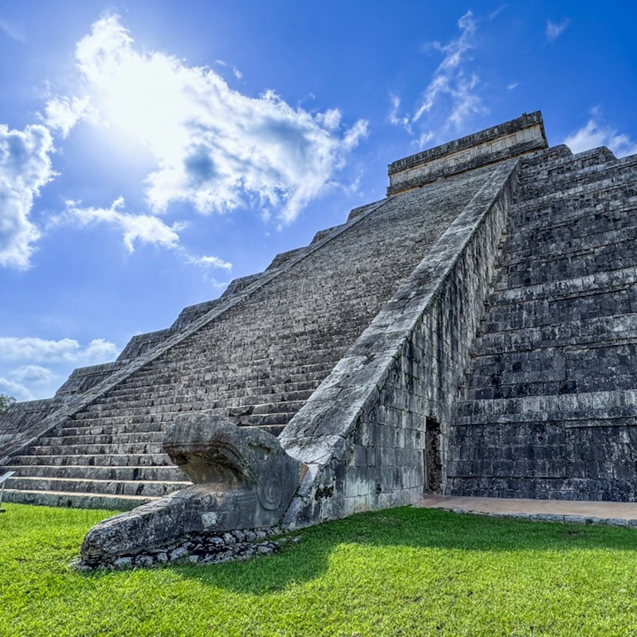 Chichén Itzá: Entry Ticket + Walking Tour
