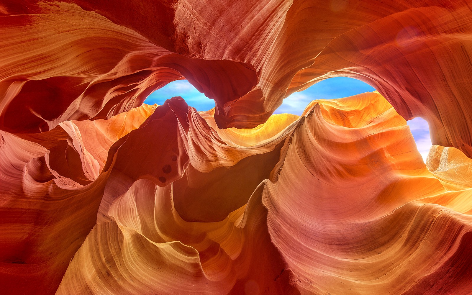 Antelope Canyon Tour with Navajo Guide
