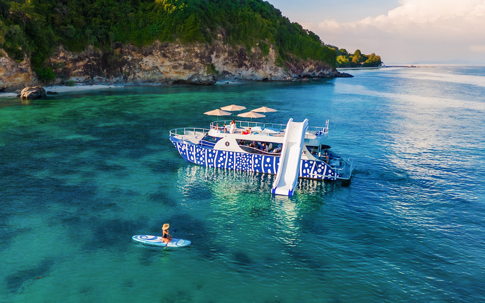 From Phuket: Phi Phi Island & Maya Bay Sunset Tour by Whale Shark Boat — gallery 1