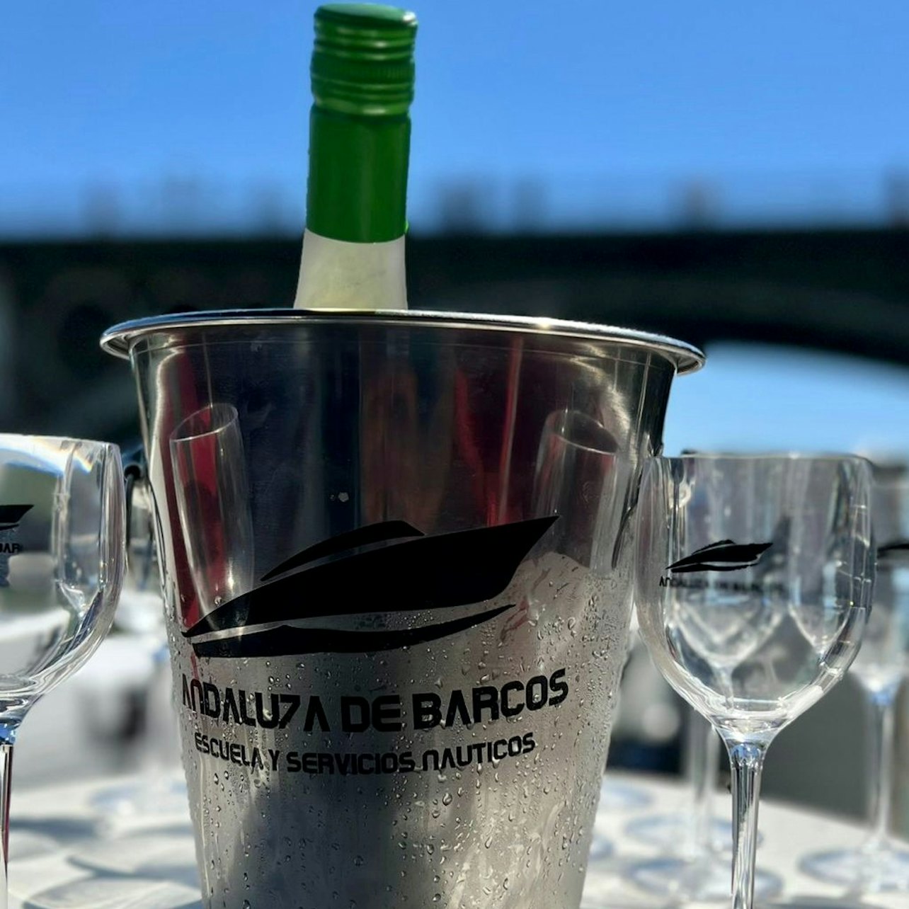 Seville: 1-Hr Romantic Boat Tour — gallery 3