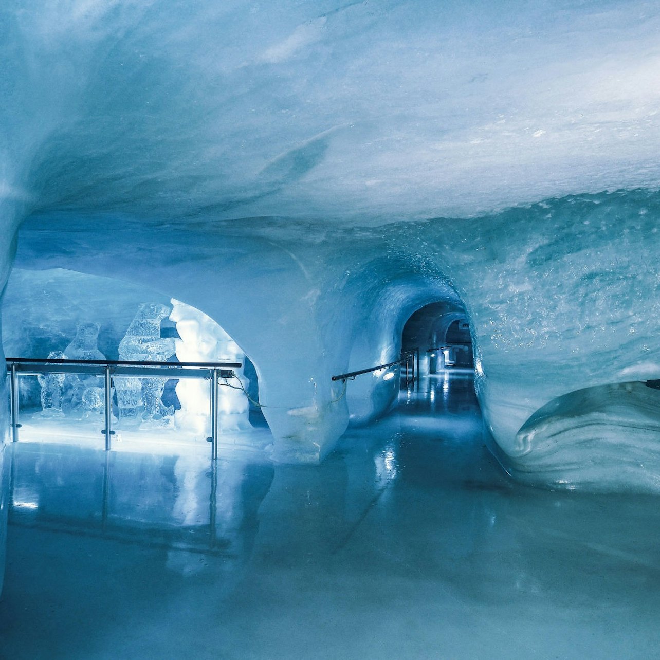 Train Ride: Lauterbrunnen - Jungfraujoch