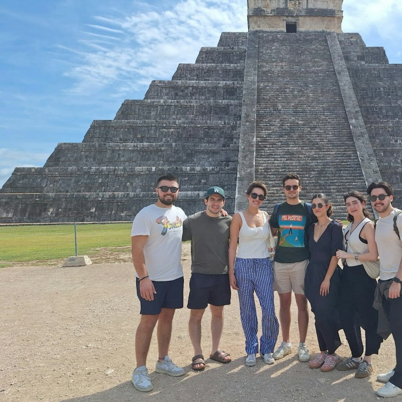 Chichén Itzá: Skip The Line Ticket + Small Group Guided Tour