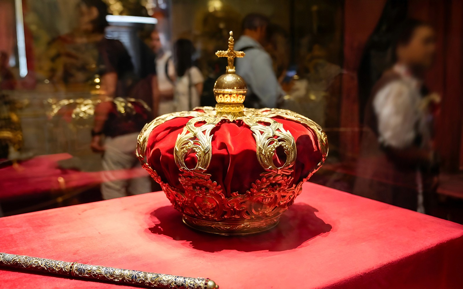 Museo del Prado & Royal Palace of Madrid Skip-the-Line Guided Tour 