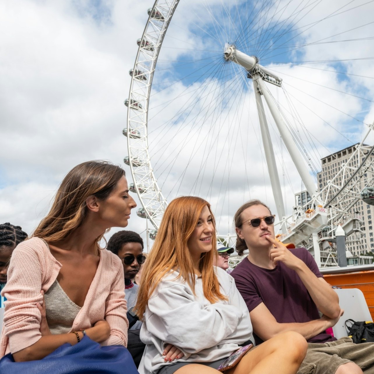 London: Westminster Guided Walking Tour + Thames River Cruise — gallery 3