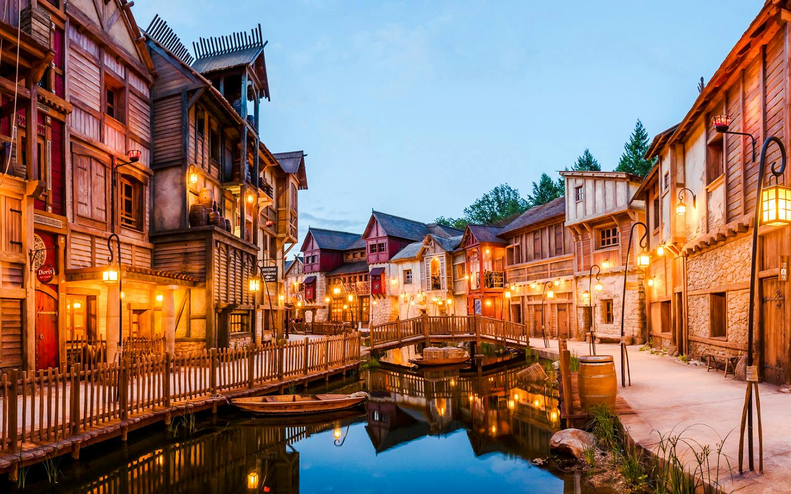 Asterix Park® Ticket with Transport from Paris