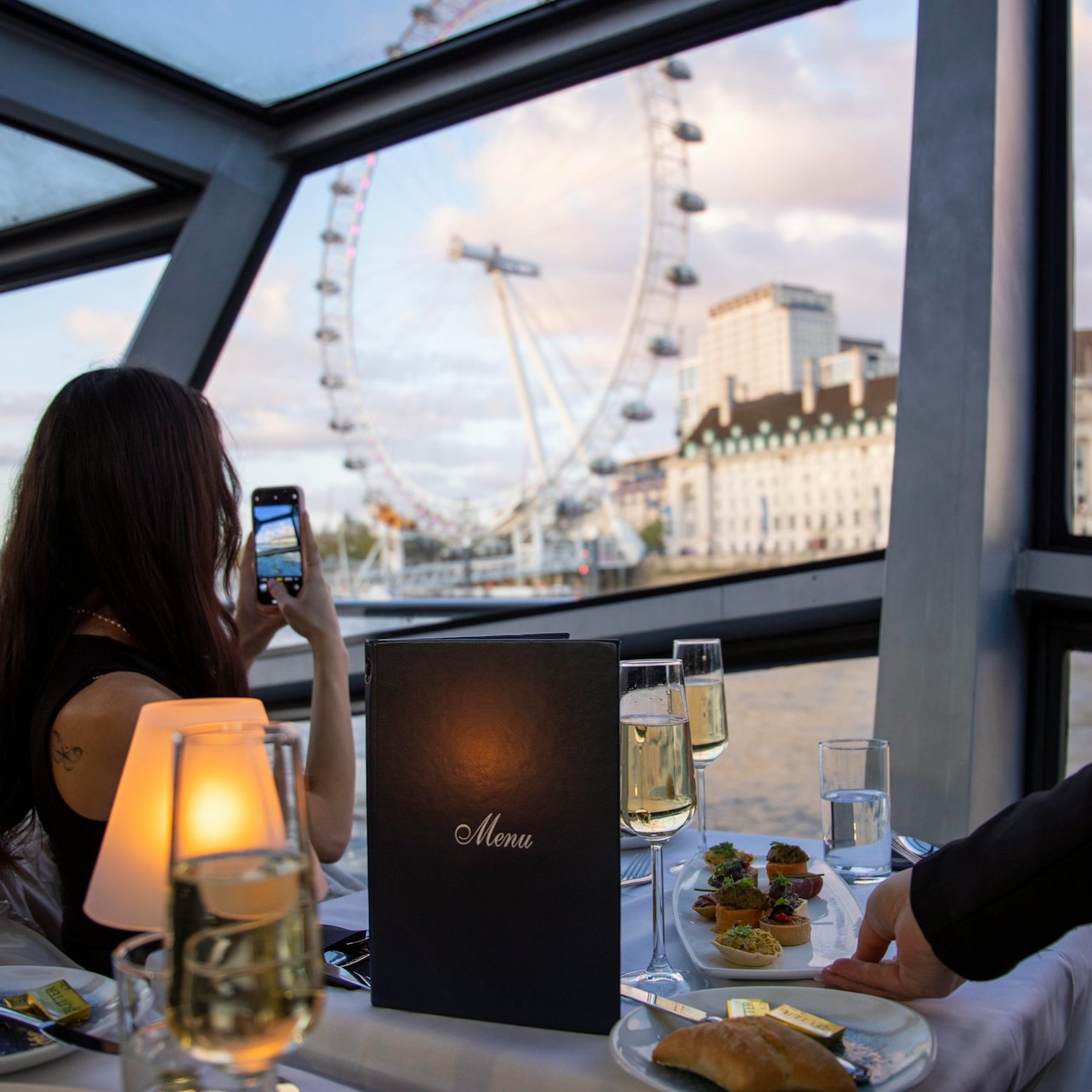 London: Thames Dinner Cruise + Live Music — gallery 1