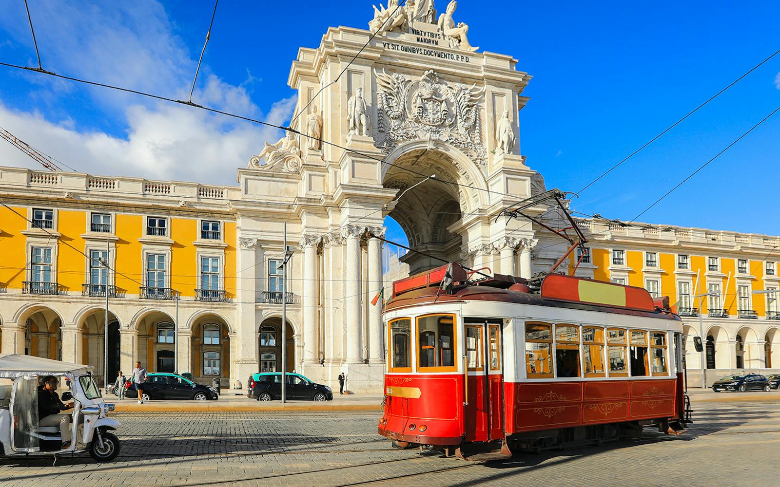 Lisbon Hills Tramcar Tour