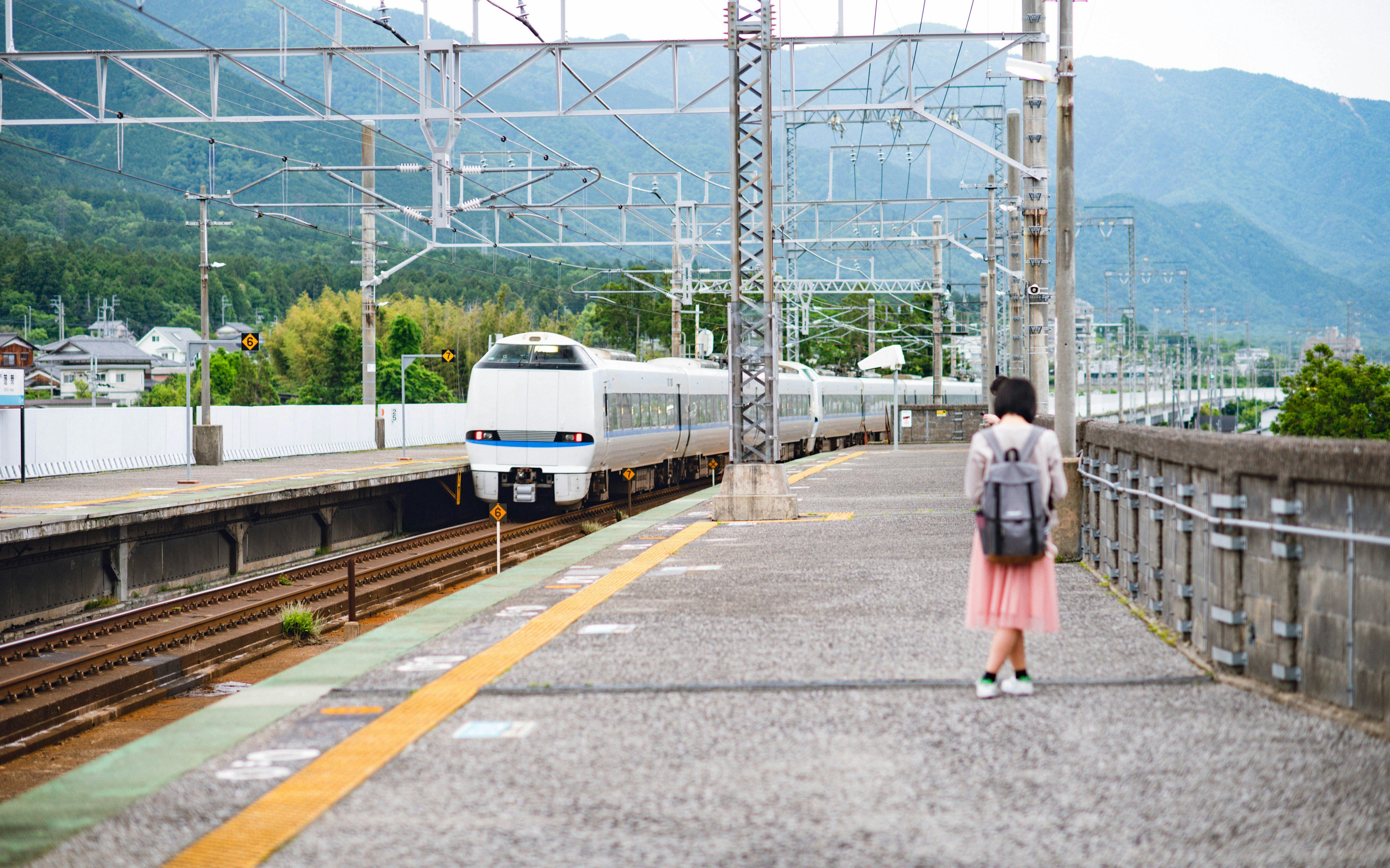 JR Thunderbird Hokuriku One-way Ticket