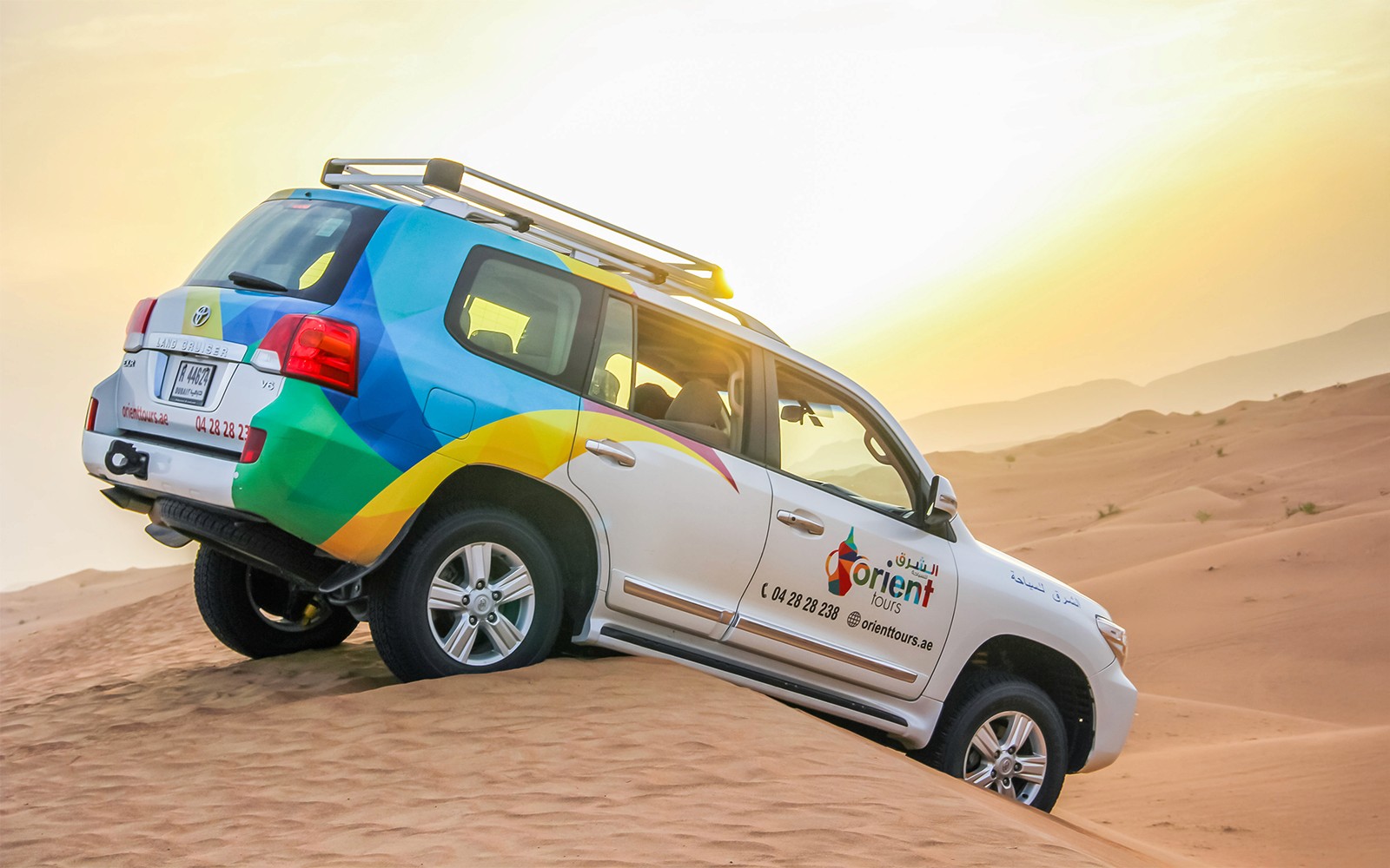 Abu Dhabi Sunrise Desert Safari with 4x4 Dune Bashing & Sandboarding — gallery 4