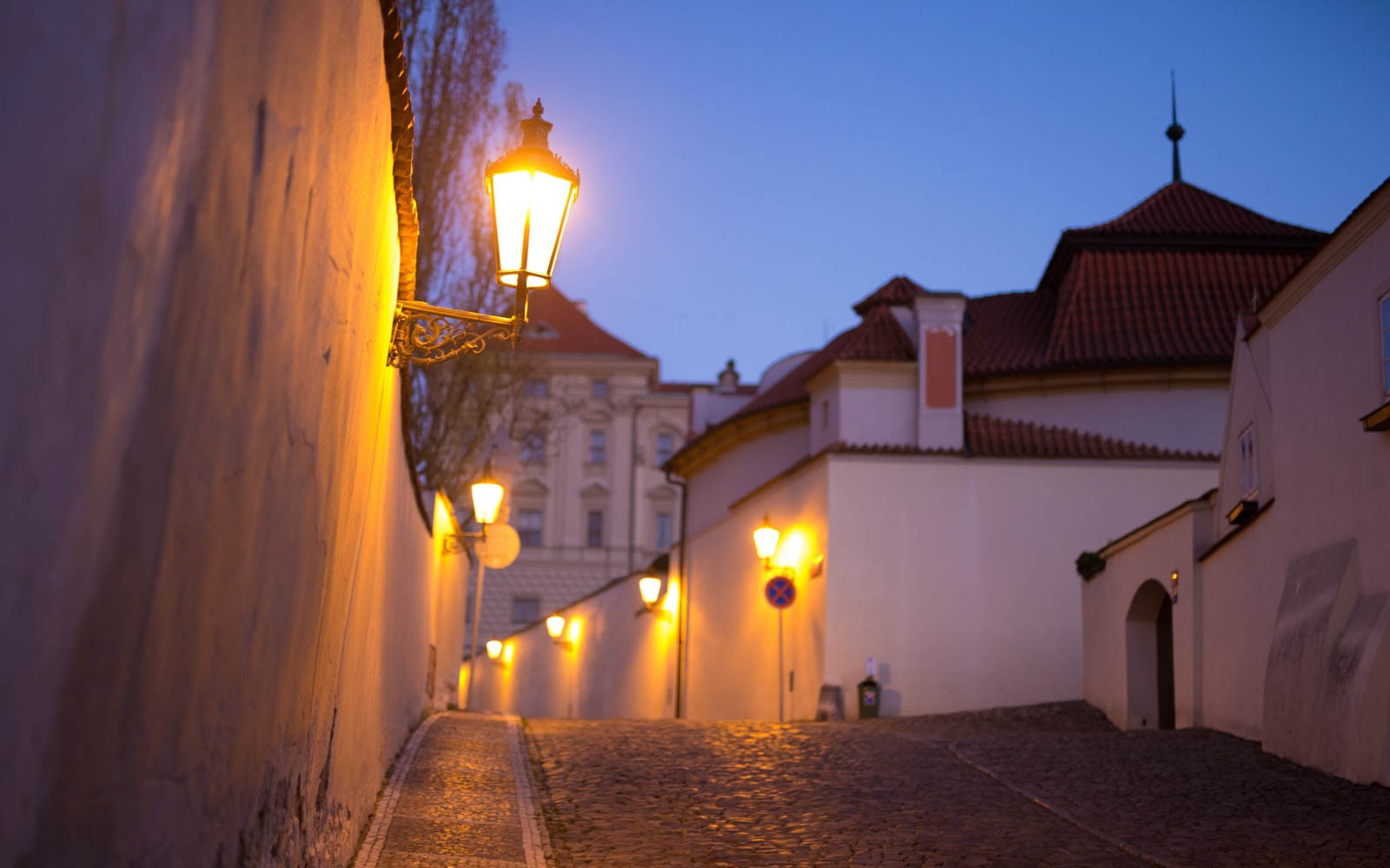 Alchemy & Mysteries of Prague Castle Guided Tour
