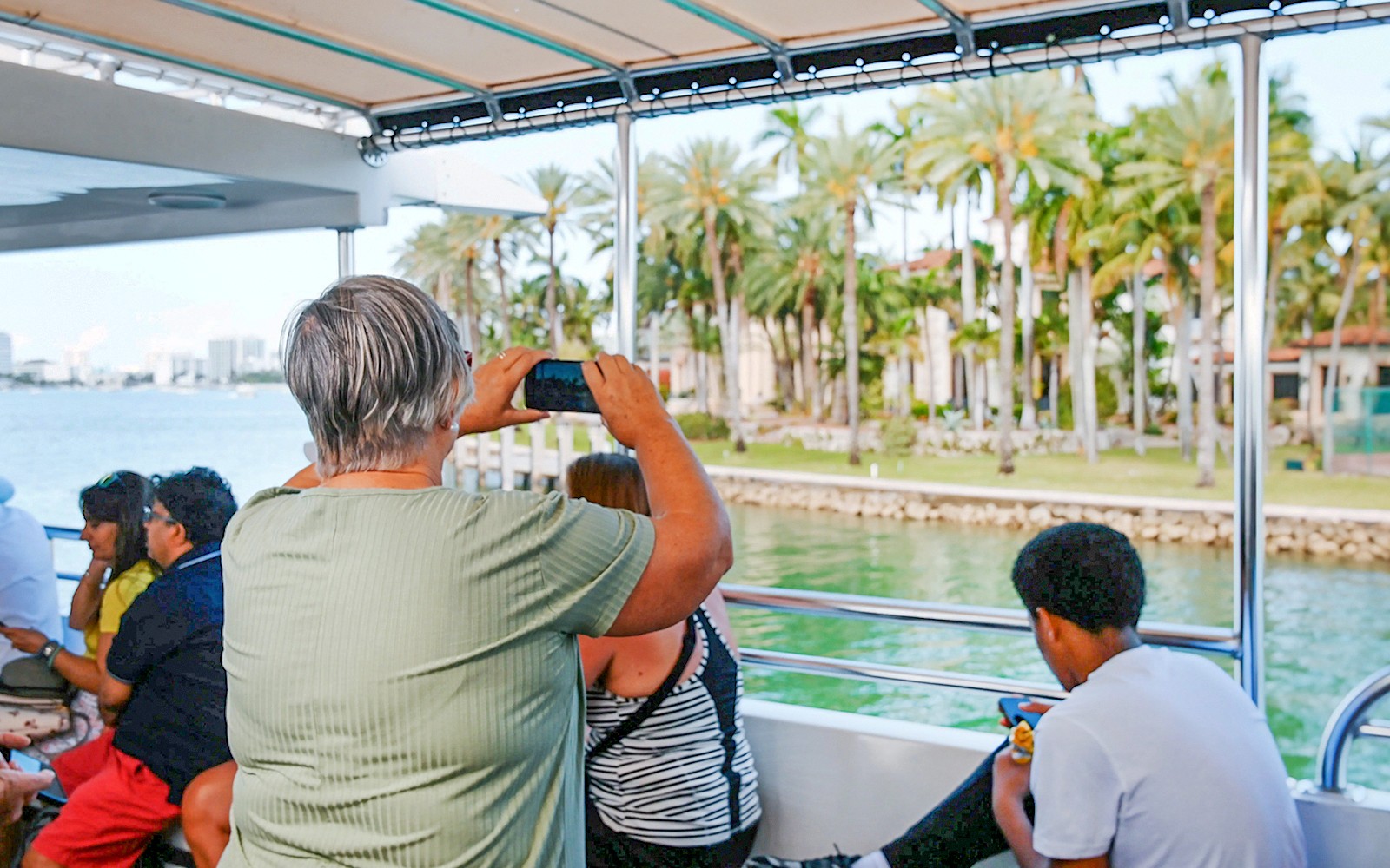 Biscayne Bay & Celebrity Homes Sightseeing Cruise — gallery 2