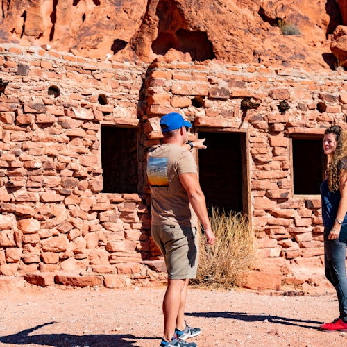 Valley of Fire and Seven Magic Mountains: Day Tour from Las Vegas — gallery 1