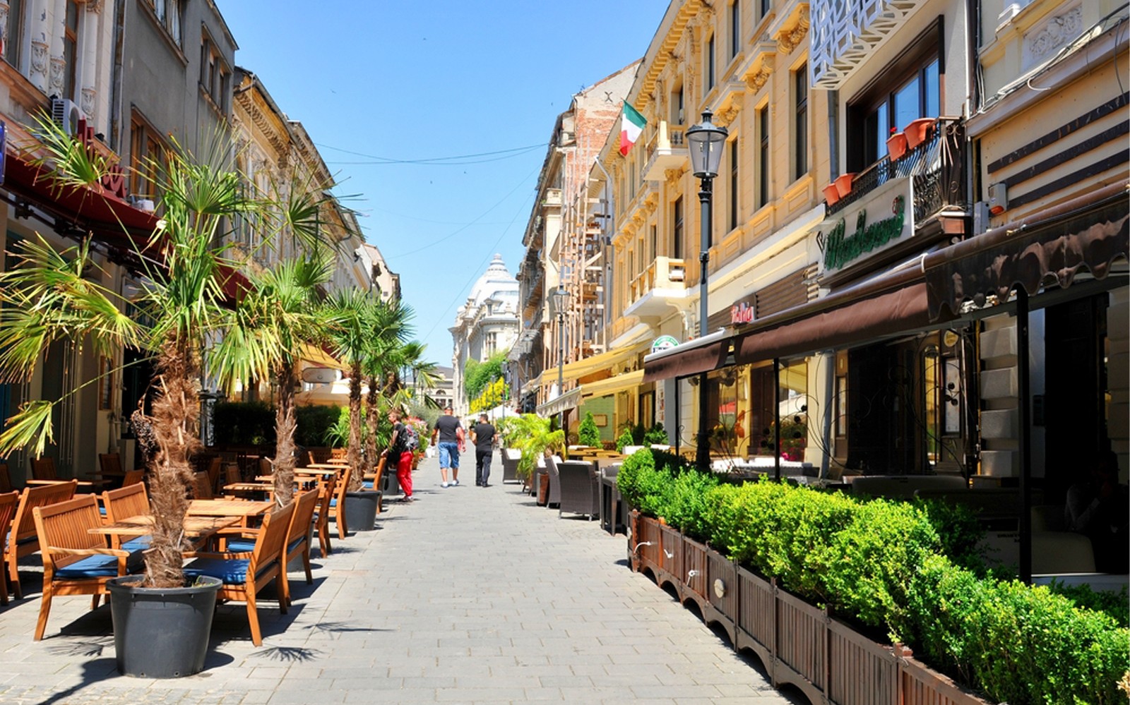 Romania: Visiting Bucharest on a Private City Sightseeing Tour — gallery 3