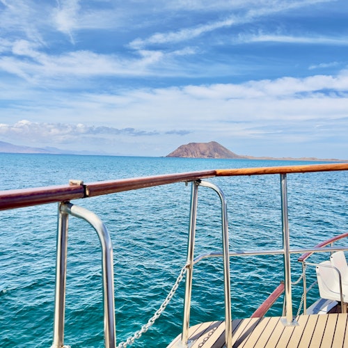 Isla de Lobos: Ferry desde Corralejo — gallery 3