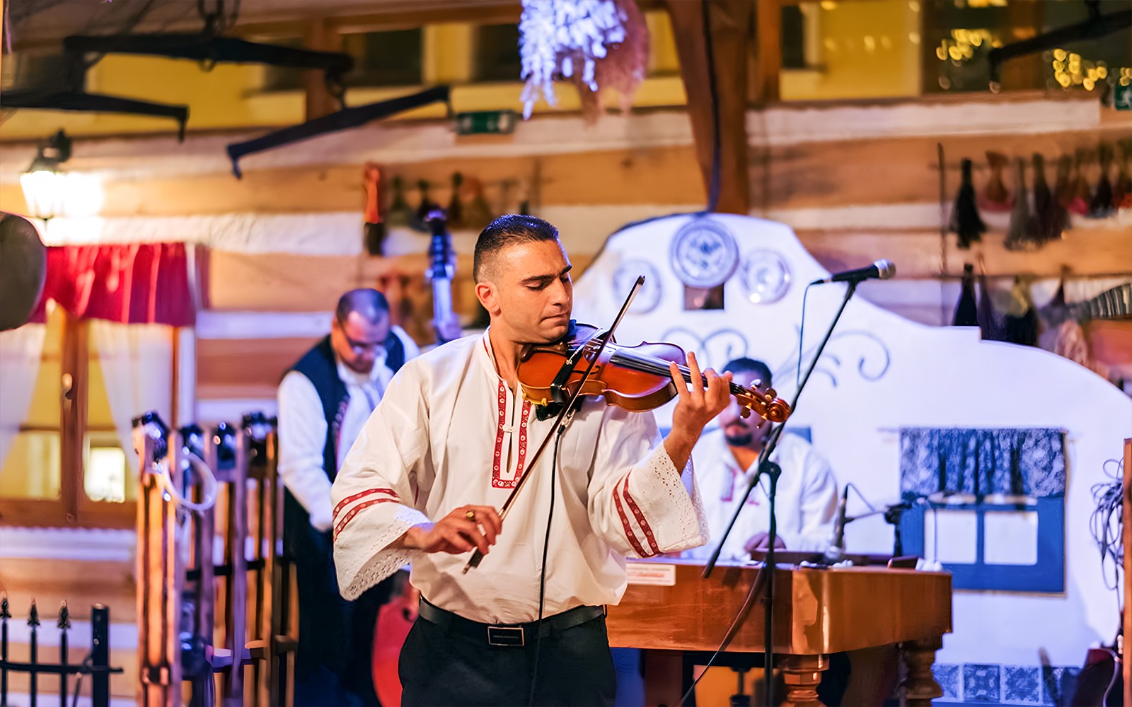 Tickets to Folklore Dinner Show with Unlimited Drinks & Optional Transfers — gallery 1