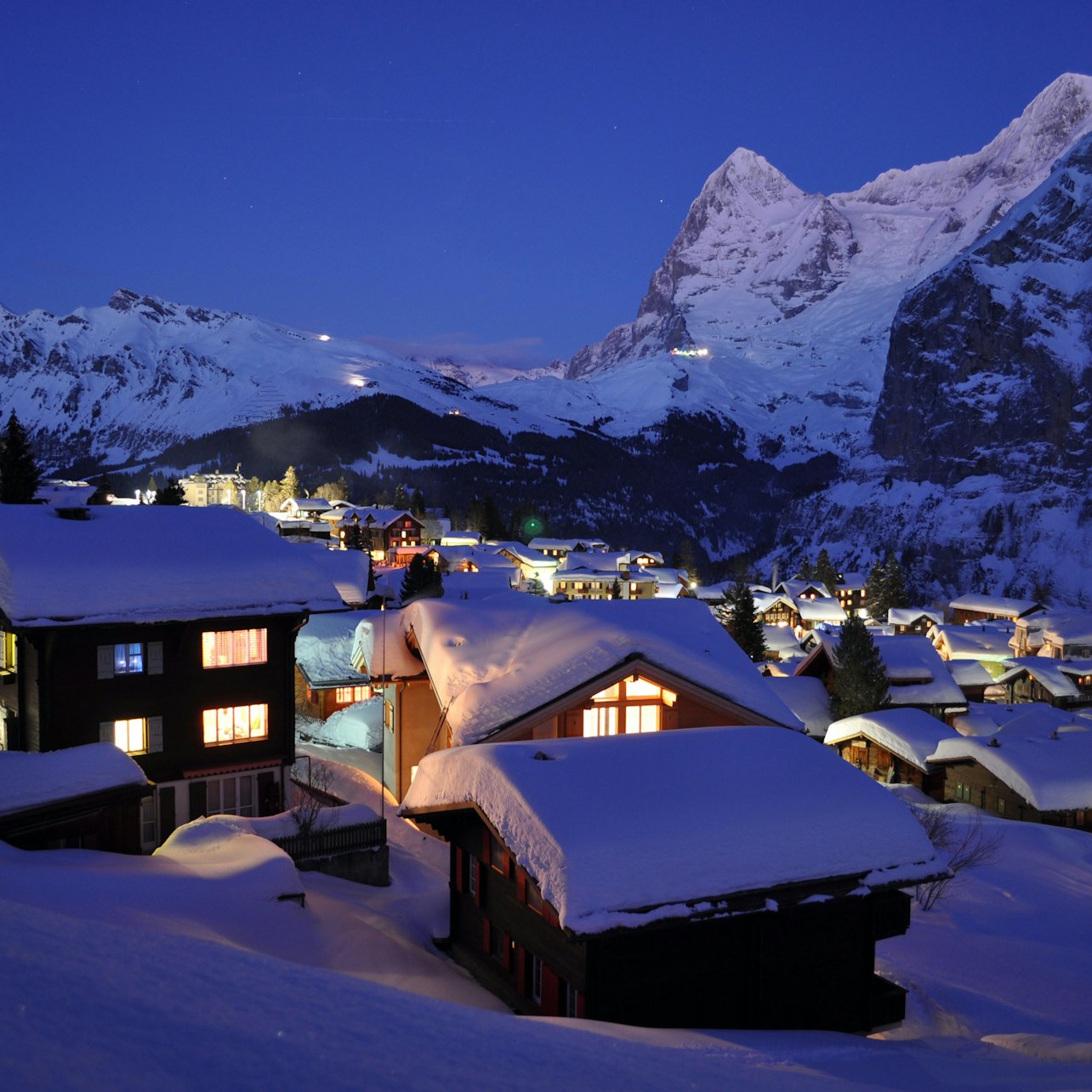 Cable Car Roundtrip to Schilthorn
