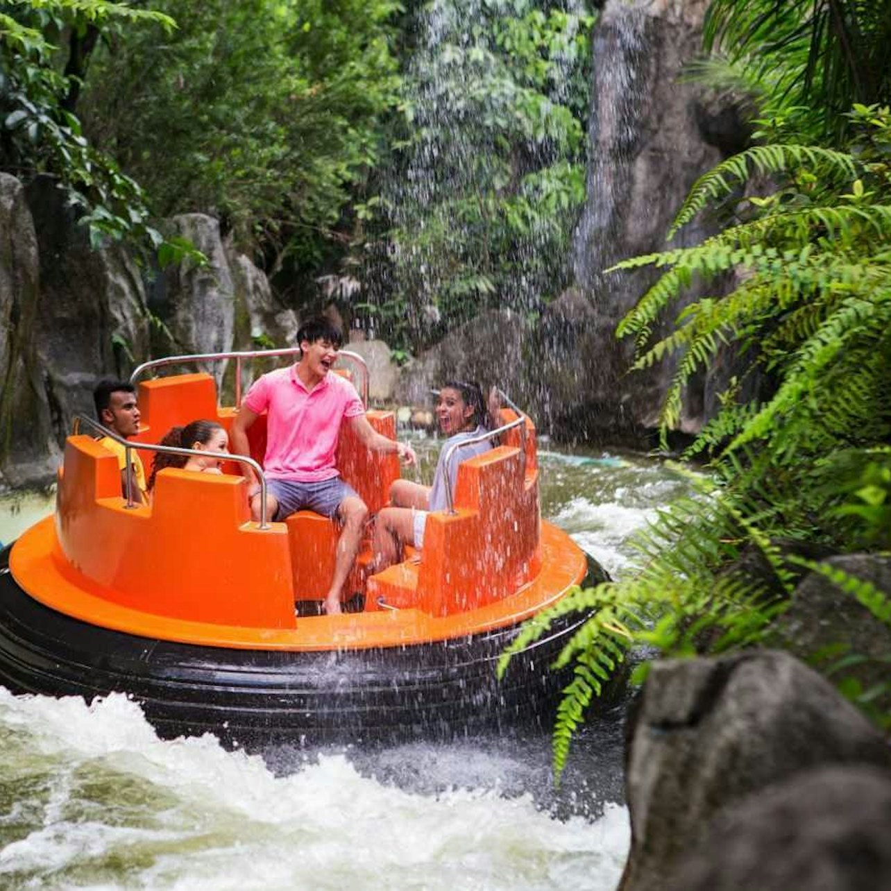 Sunway Lagoon: Night Entry Ticket