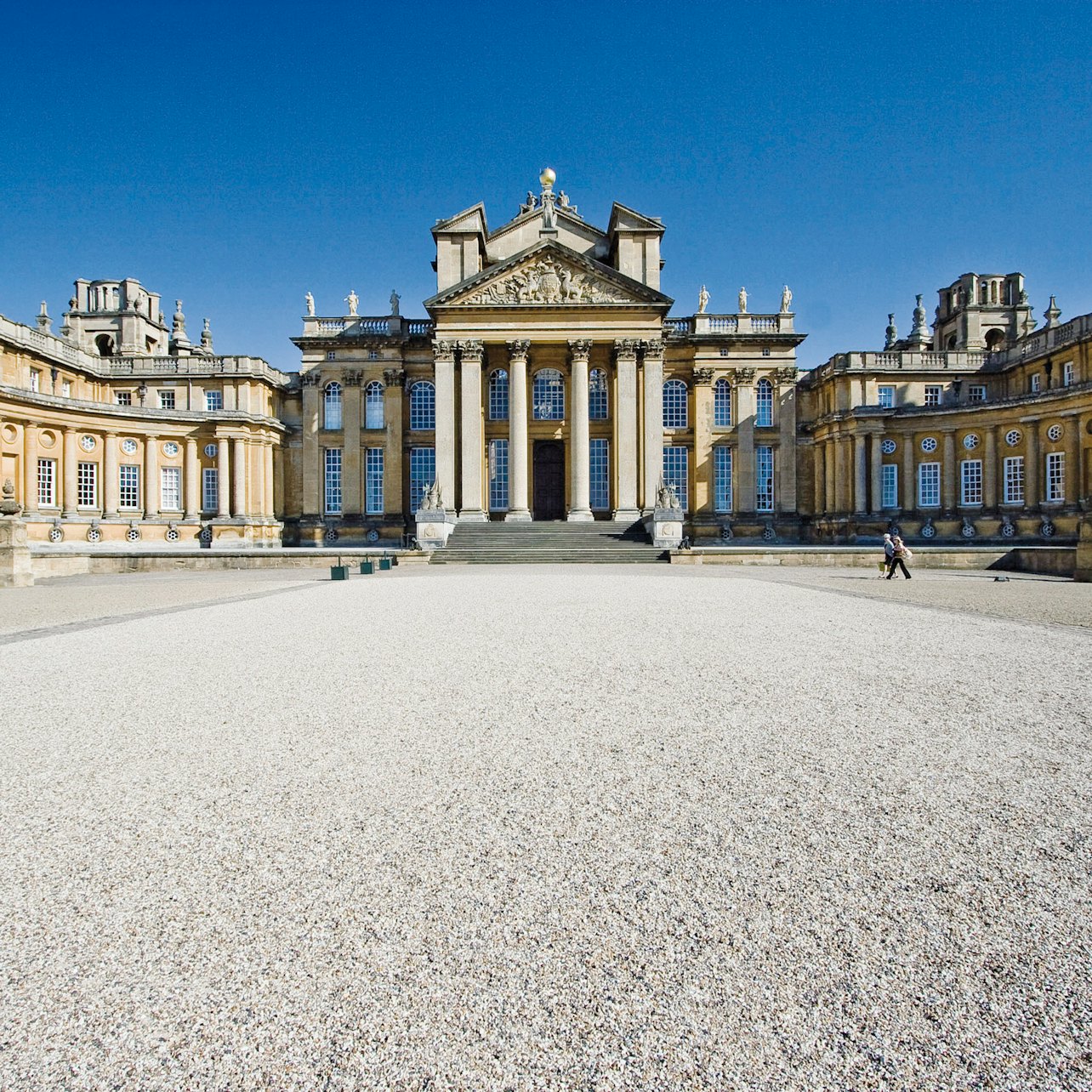 Blenheim Palace, Downton Abbey Village & Cotswolds: Guided Tour from London — gallery 1