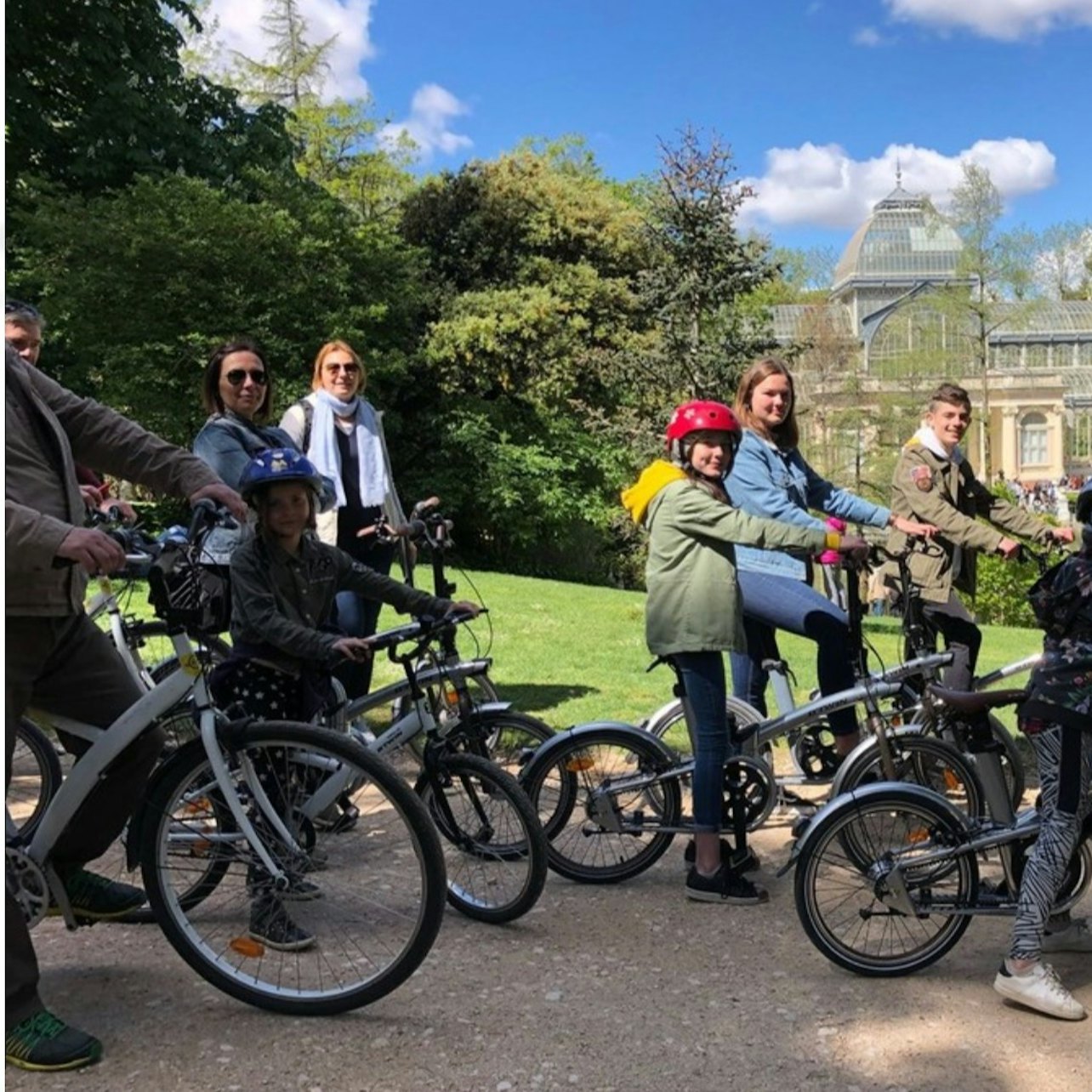 Madrid: Golden Triangle of Art & El Retiro Park Guided E-Bike Tour — gallery 2