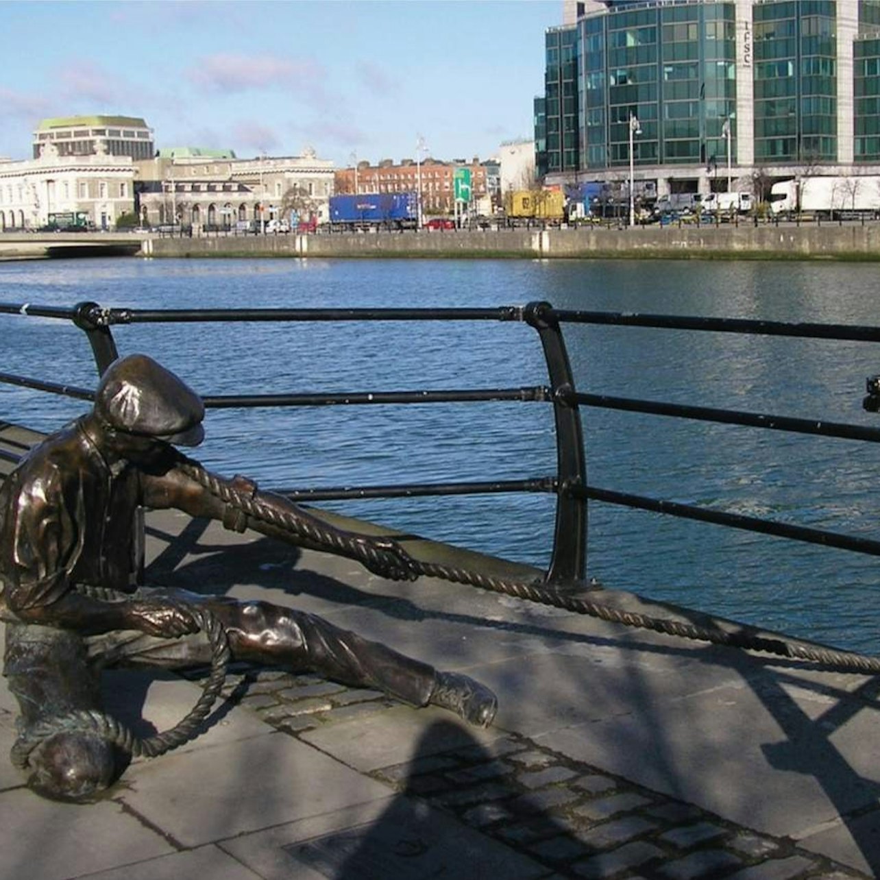 City Sightseeing: Dublin River Cruise
