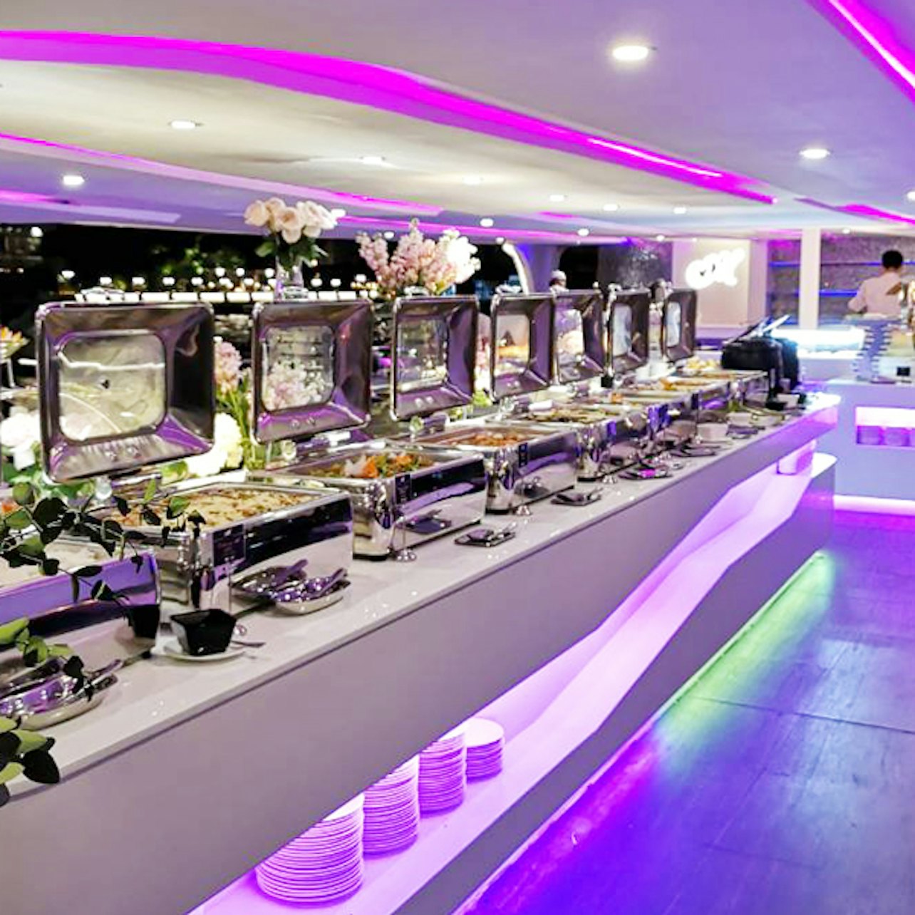 Bangkok: Meridian Dinner Cruise from INCONSIAM