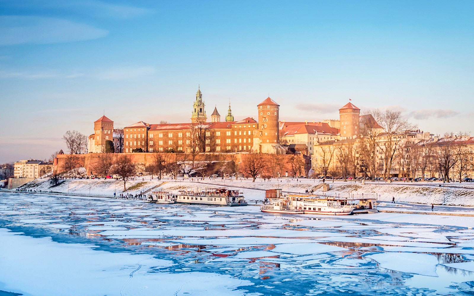 Kraków Card: Access to 23 Museums & Unlimited Public Transportation