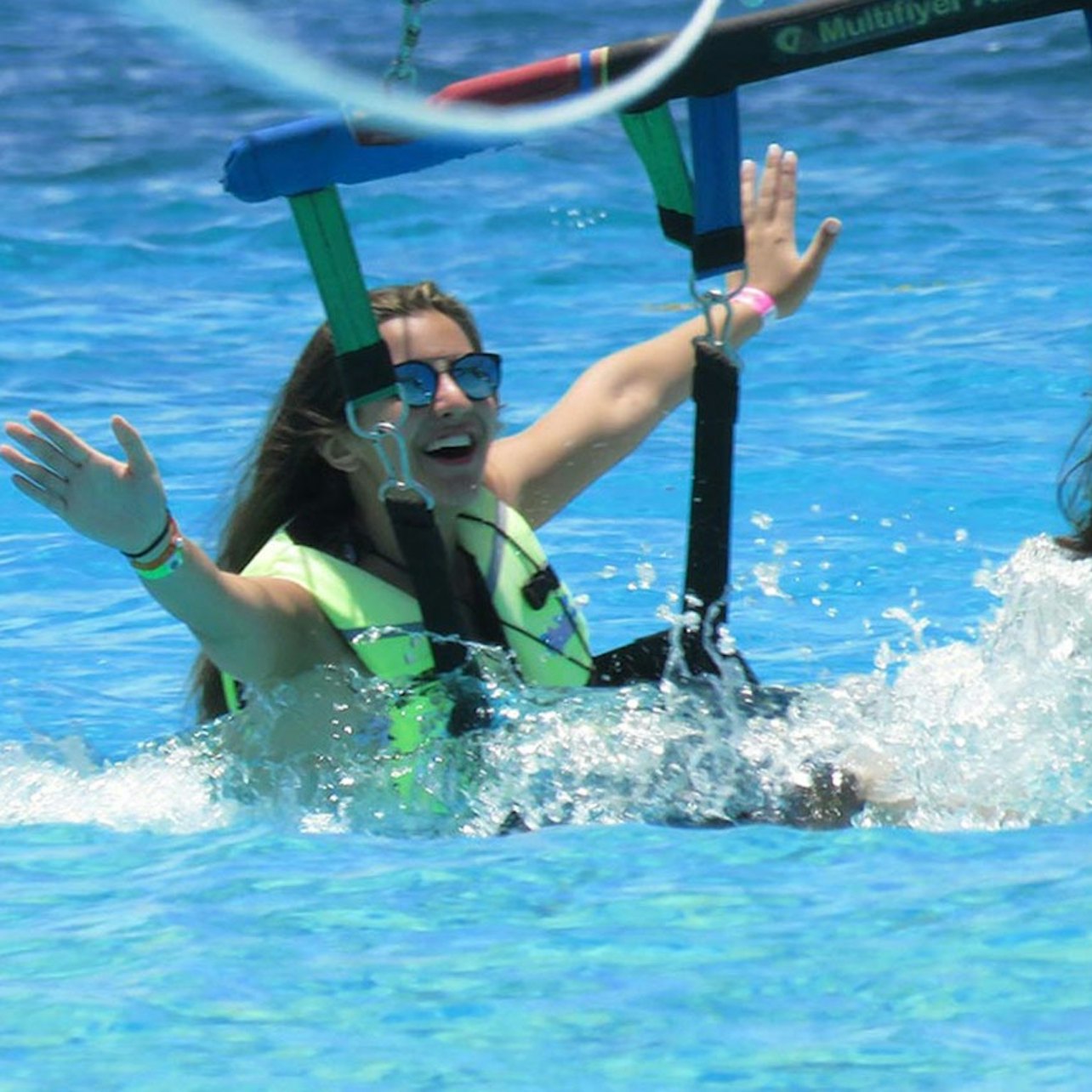 Cancún: Parasailing Open Date Ticket