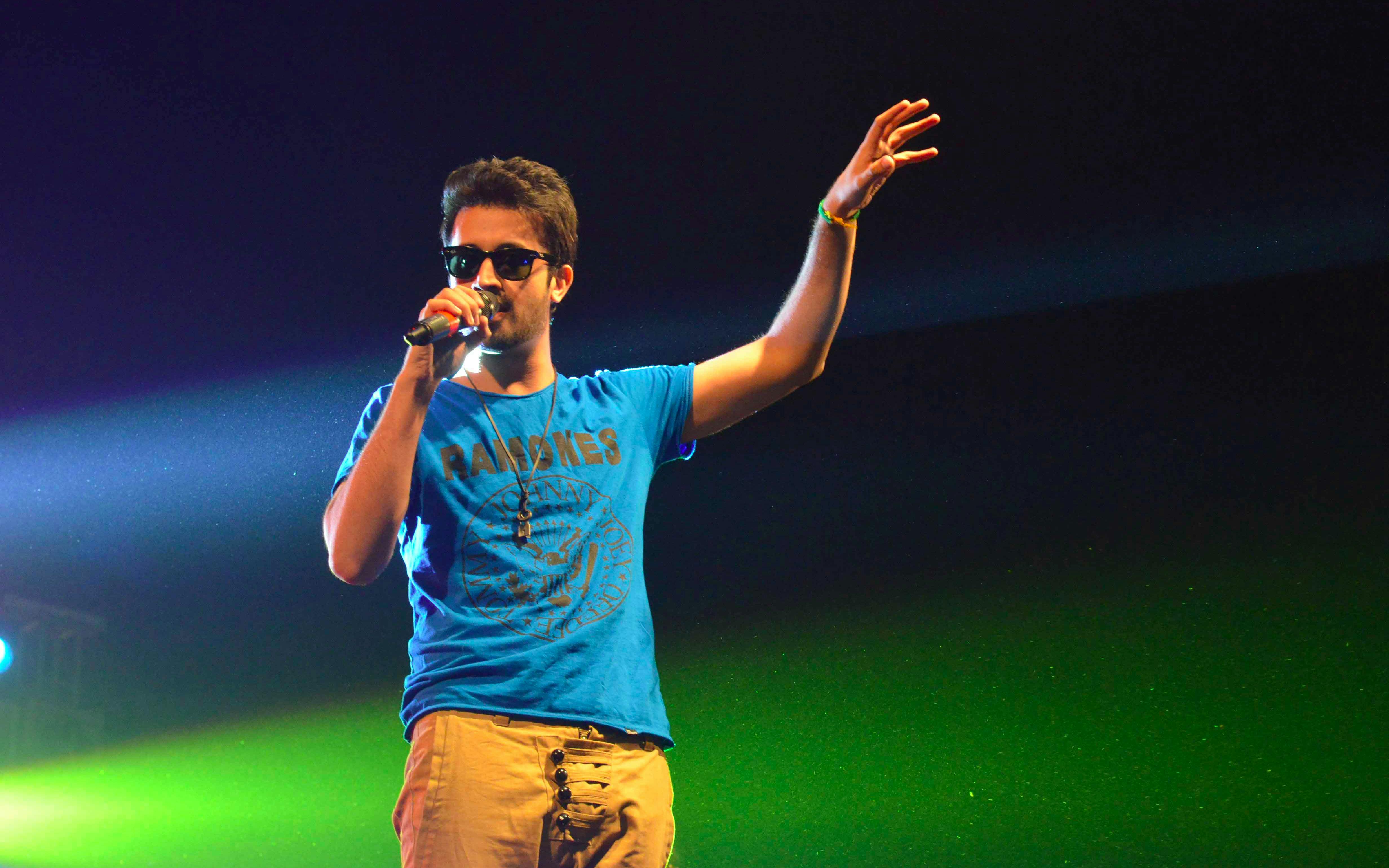 Atif Aslam Live