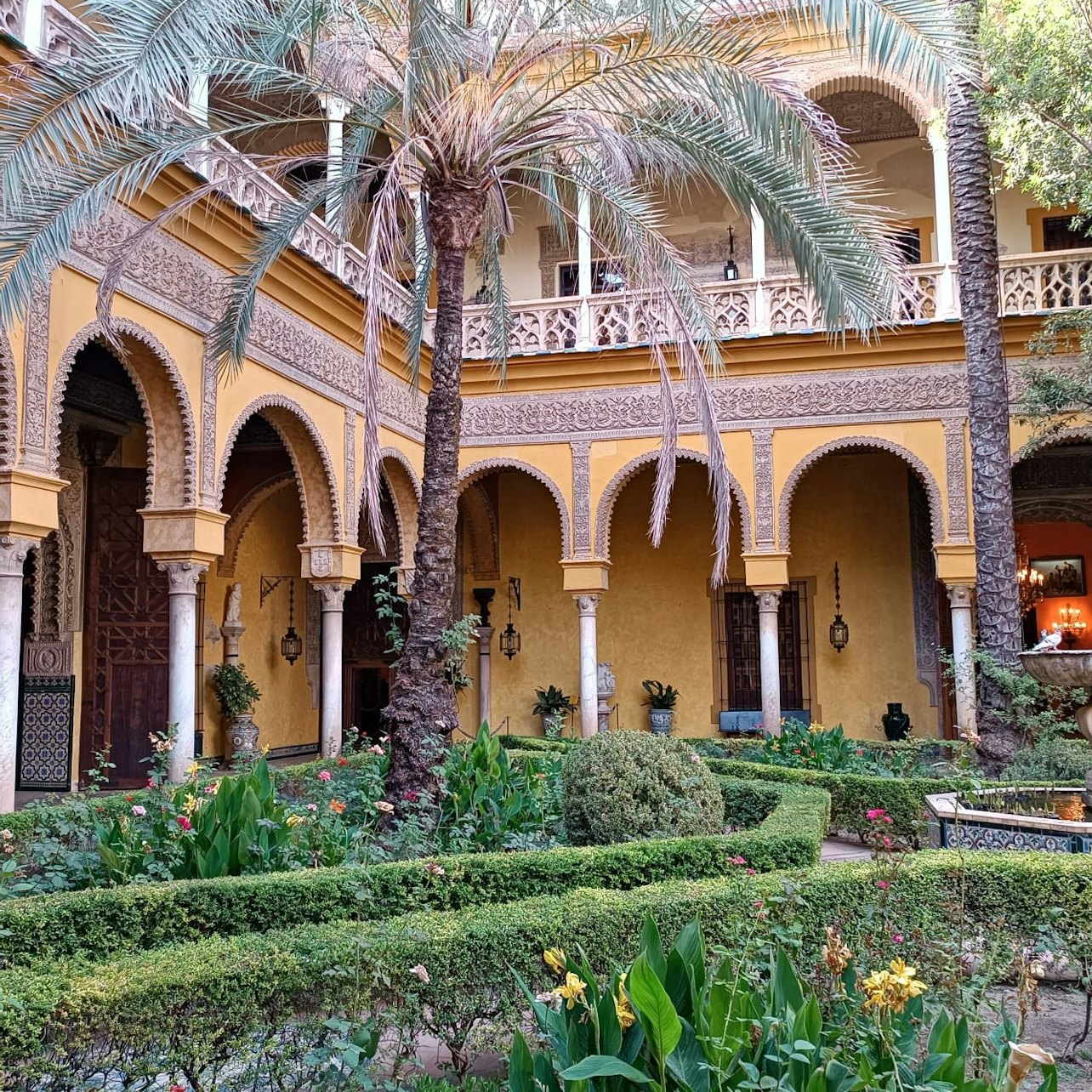 Seville: Las Setas, La Macarena, and Dueñas Palace Guided Tour — gallery 3