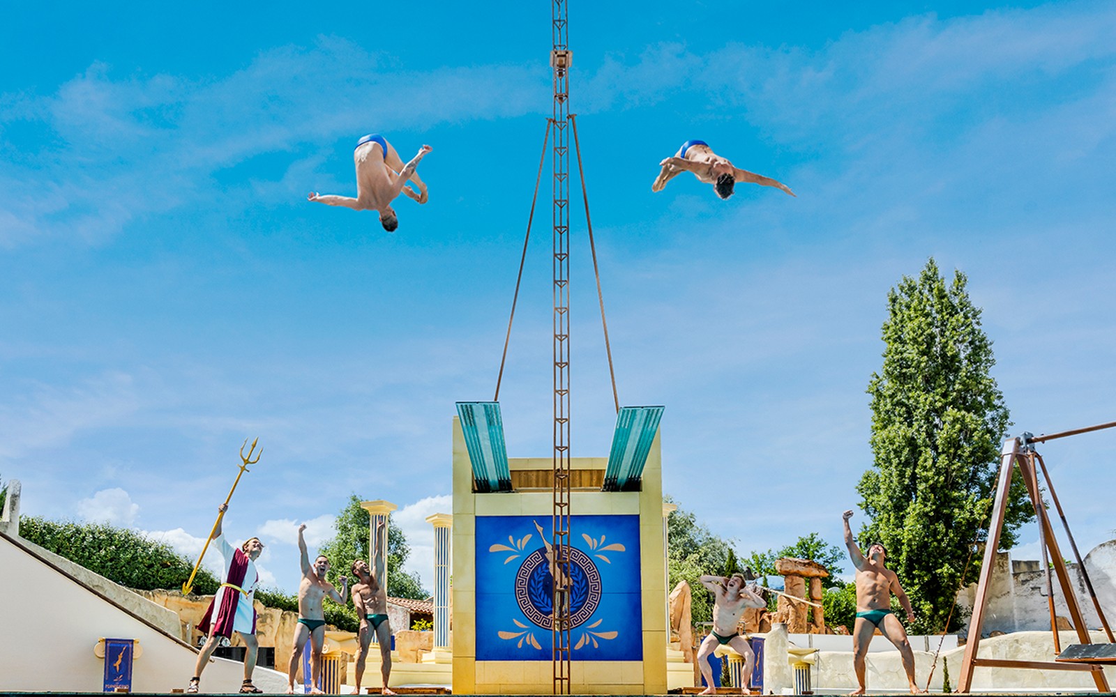 From Paris: Astérix Park Tickets with Round-Trip Transfers