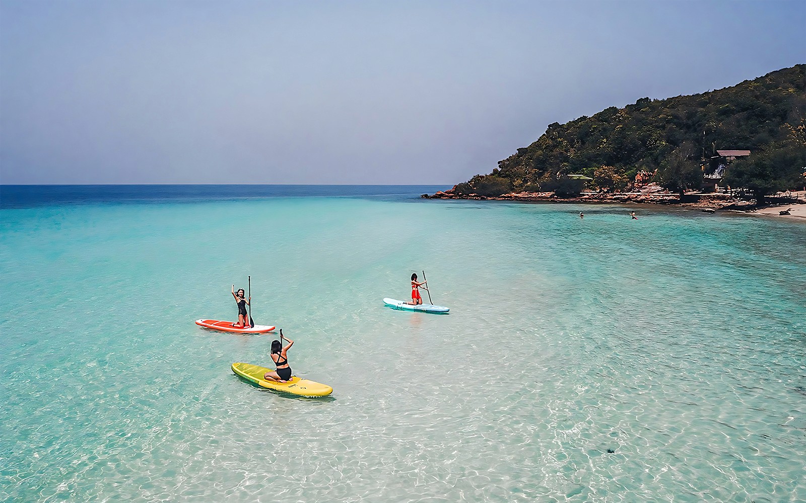 From Pattaya: Koh Larn Island Day Trip with Beach Activities & Drone Photos