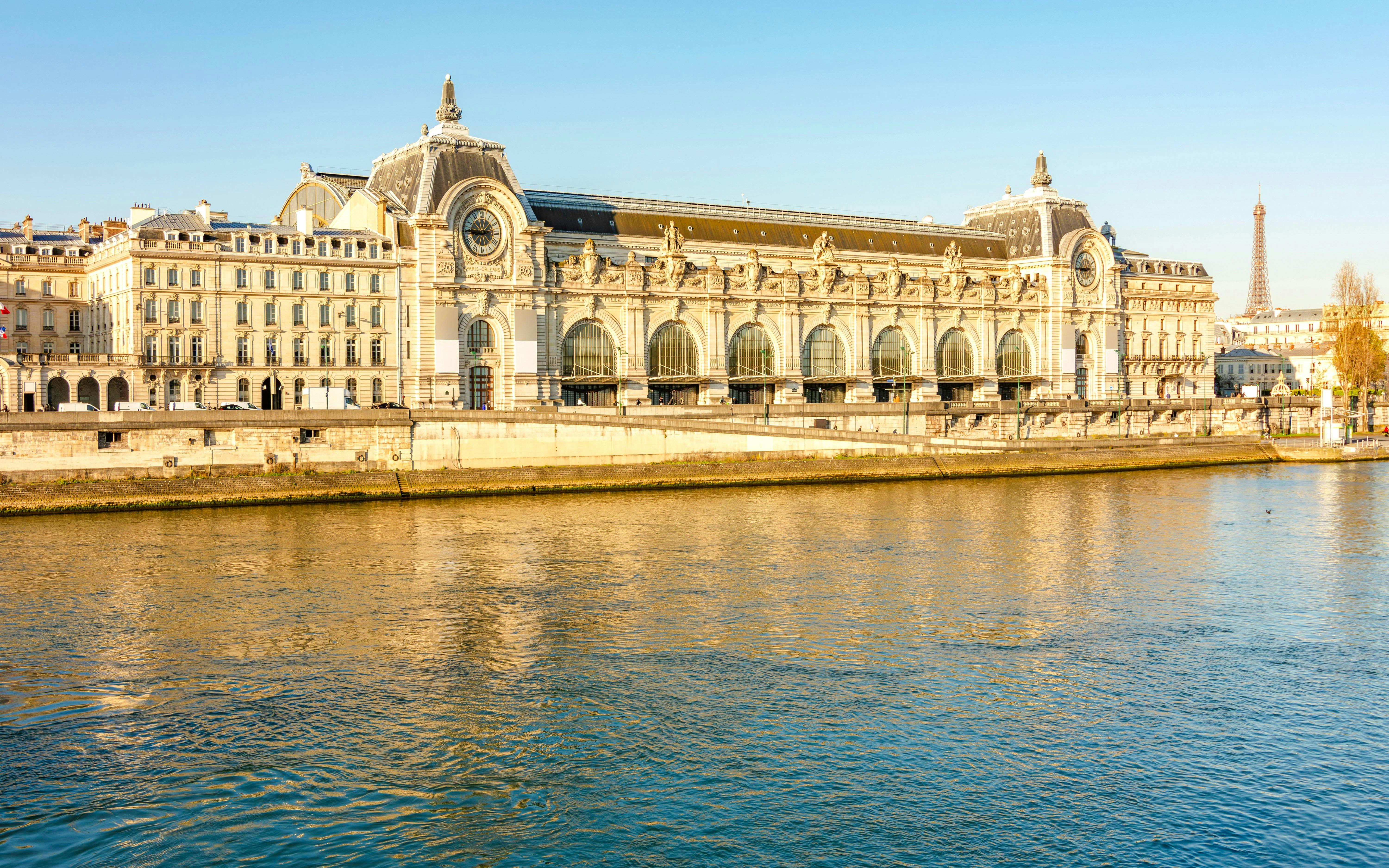 Orsay Museum Tickets & Brunch at Ladurée visitor view