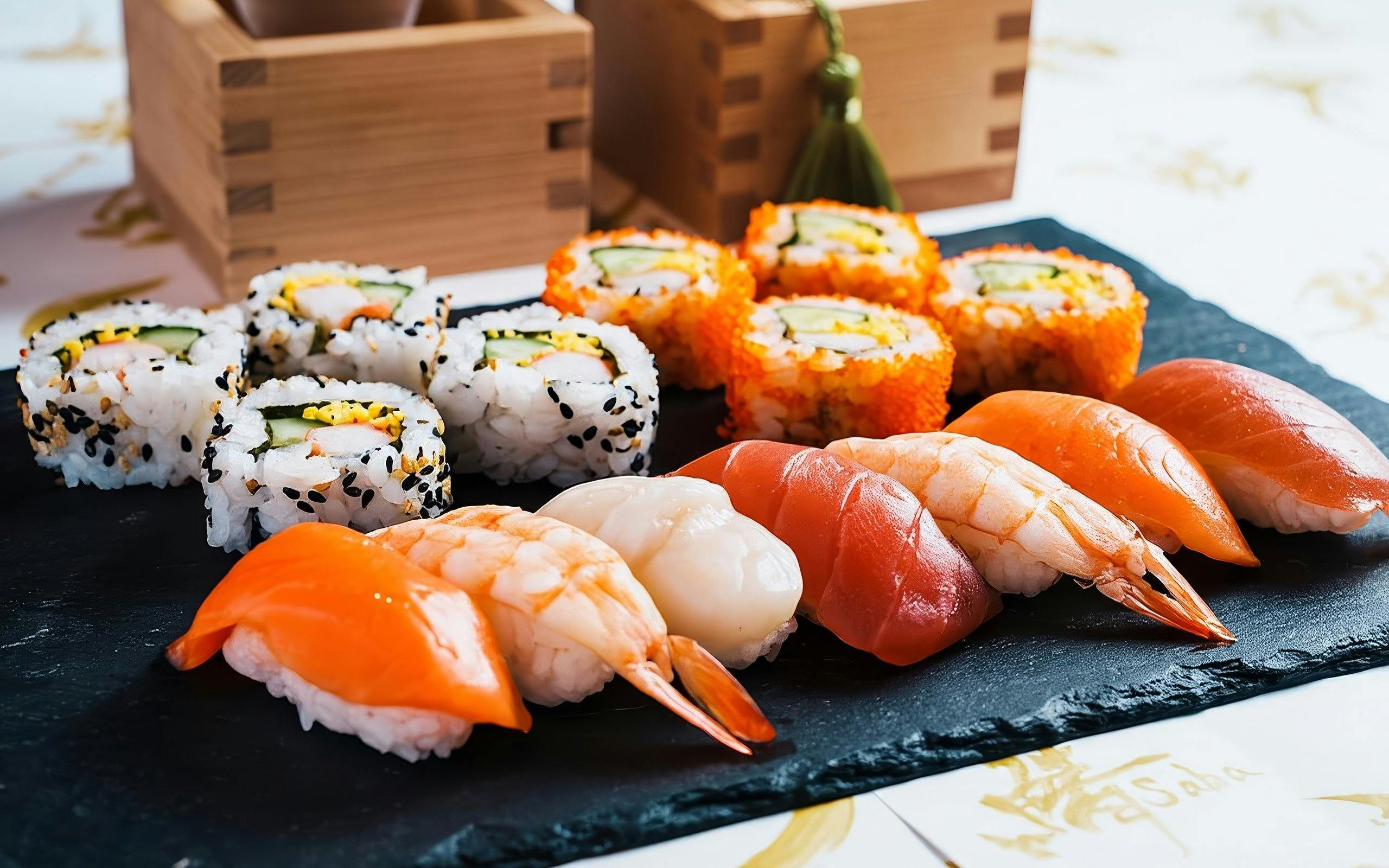 Sushi Cooking Class in Asakusa