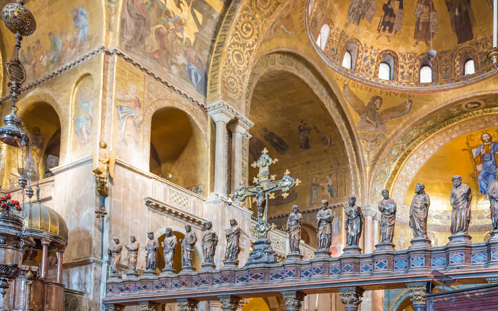 St. Mark's Basilica Entry Tickets with Skip-the-Line Access