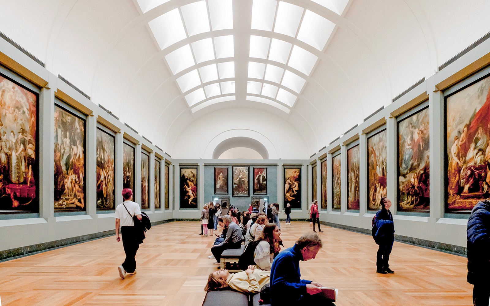 Louvre Museum Timed Entry with Seine River Cruise — gallery 3